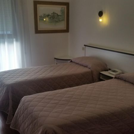 Le Colombelle Hotel Sant'Angelo  Luaran gambar