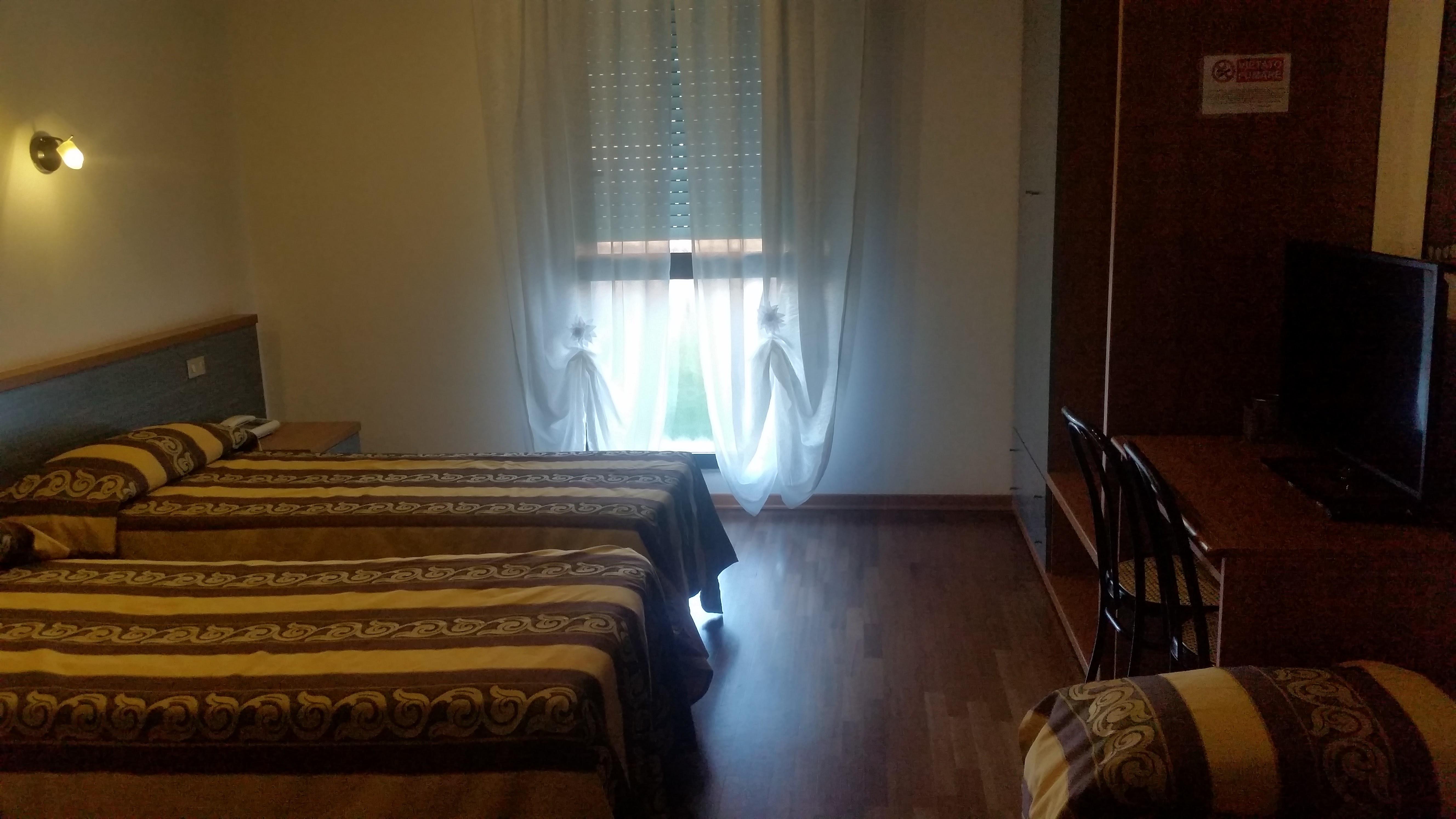 Le Colombelle Hotel Sant'Angelo  Luaran gambar